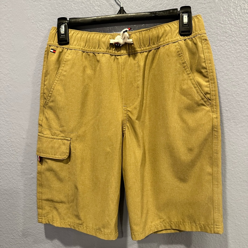 Boys Tommy Hilfiger Shorts size L (16/18)